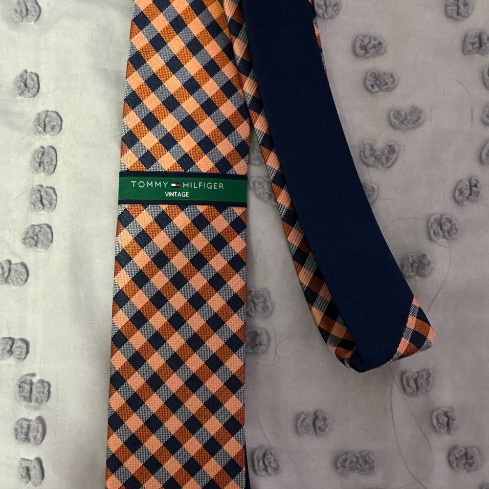 Tommy Hilfiger Men's Vibrant Orange and Navy Check Tie
